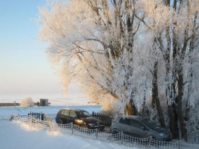 Отель Cozy holiday home in Laaksum at 150 m from the lake  Варнс